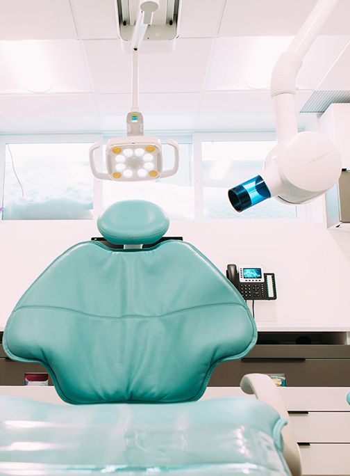 Extraction des dents de sagesse - Wisdom Teeth Extraction - Centre Dentaire Ahuntsic